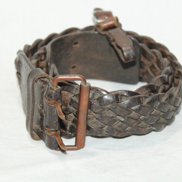 Ceinturon tressé prisonnier de guerre